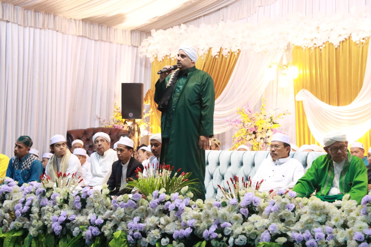 Sekda Prov. Kalteng Nuryakin Hadiri Maulid Akbar Bersama Majelis Riyadhul Jannah