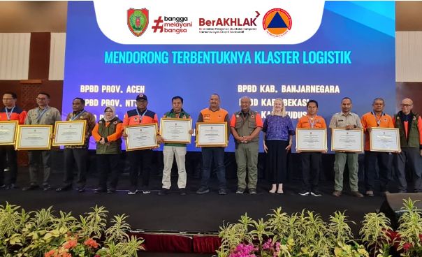 BPBPK Prov. Kalteng Dapat Penghargaan dari BNPB Atas Inisiasi Pembentukan Klaster Logistik Daerah