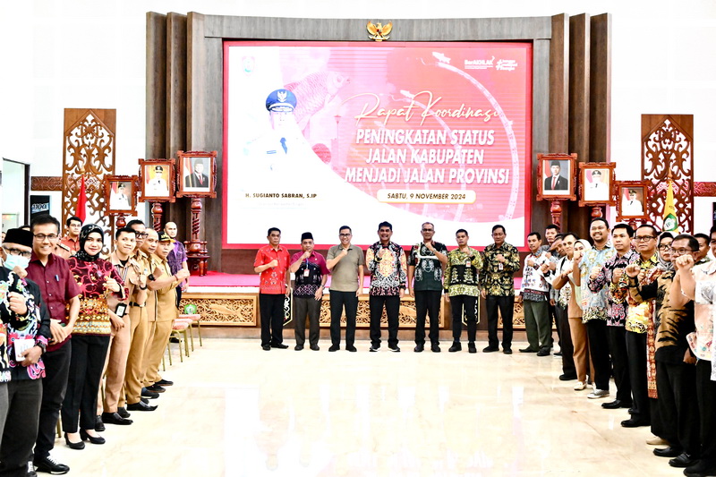 Kepala Bappedalitbang Leonard S Ampung Sampaikan Masukan Terkait Peningkatan Jalan Kabupaten Menjadi Jalan Provinsi