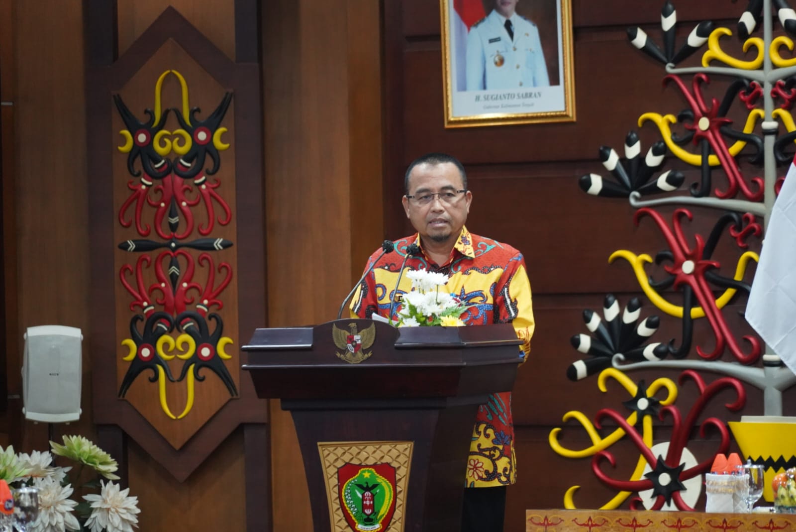 Asisten Adum Sri Suwanto Buka Rapat Kerja Tahunan Wajib Pungut Pajak Bahan Bakar Kendaraan Bermotor