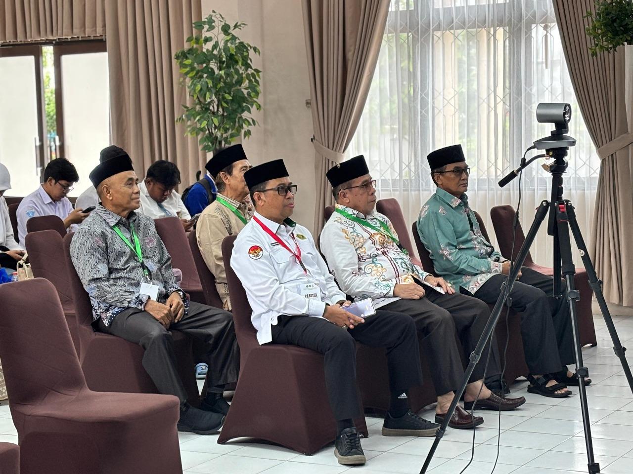 Lomba Qiraat Al-Quran Golongan Mujawwad Remaja dan Dewasa Salah Satu Cabang Perlombaan MTQH XXXII