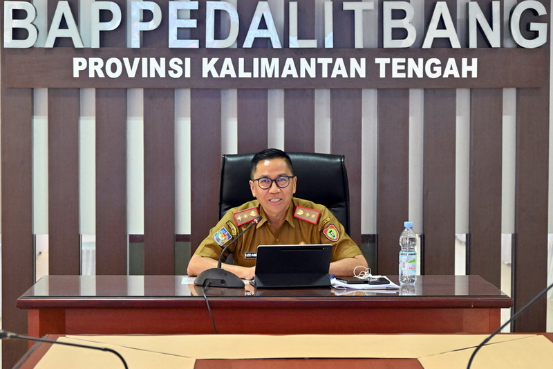 Kepala Bappedalitbang Leonard S Ampung Sampaikan Materi Pembangunan Pertanian di Kalteng sebagai Lumbung Pangan Nasional