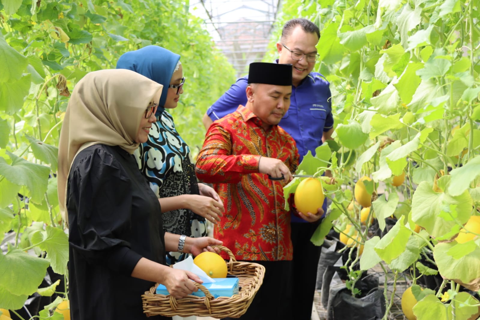 Pemprov. Kalteng melalui Dinas Pemberdayaan dan Desa dan Sekolah Bisnis IPB University Lakukan PKS