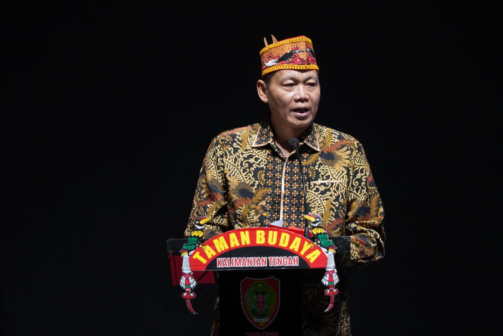 SAG Yuas Elko Buka Secara Resmi Gelar Seni Budaya Kalteng Ditandai Dengan Penabuhan Rebana