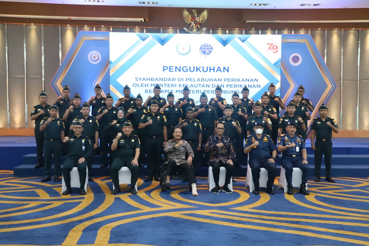 Syahbandar di Pelabuhan Perikanan Kuala Pembuang Dikukuhkan