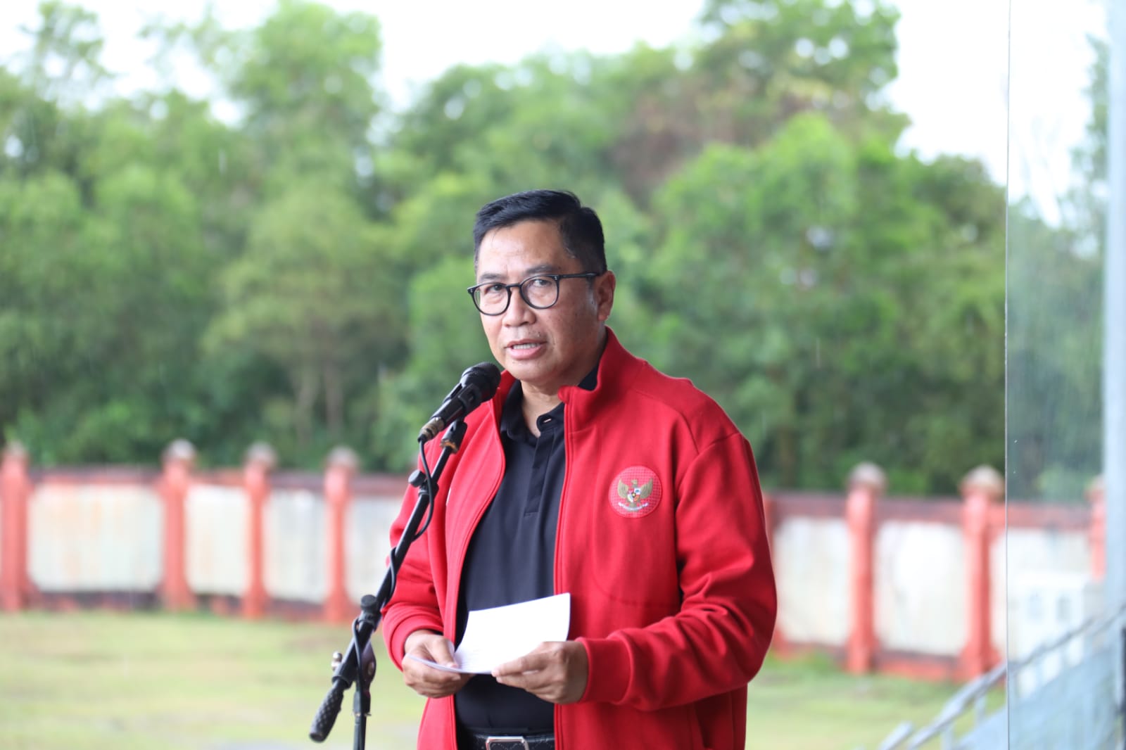 Gubernur H. Sugianto Sabran Beri Apresiasi Kepada Asosiasi Provinsi PSSI Kalteng Dan Panitia Pelaksana Kompetisi Piala Soeratin Tahun 2021/2022