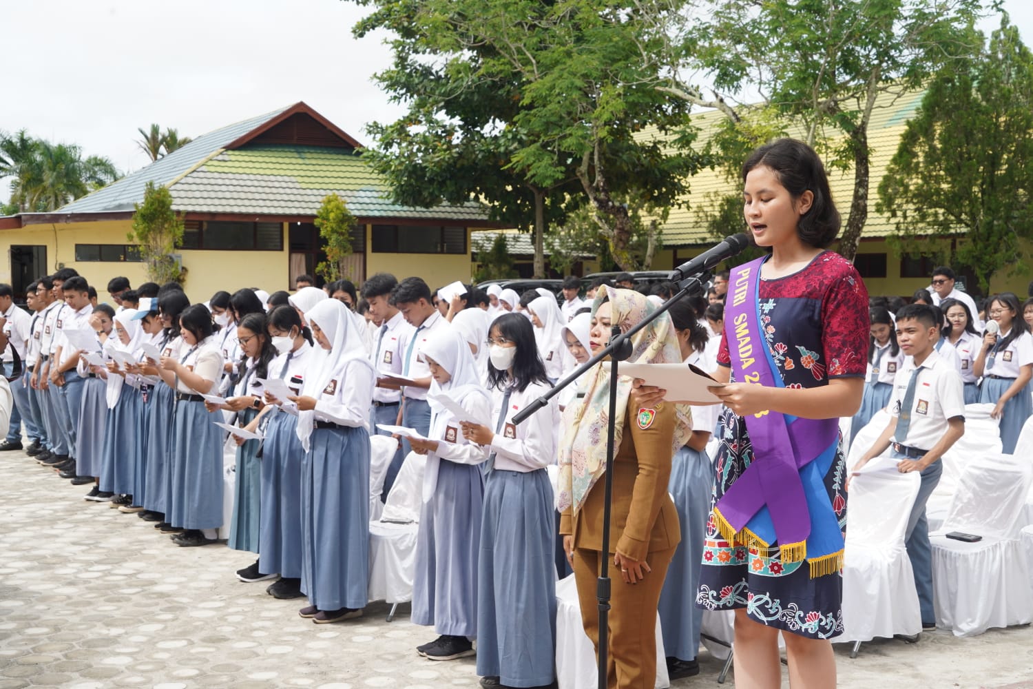 Wagub Edy Pratowo Hadiri Sosialisasi dan Ikrar Peningkatan Partisipasi dalam Pemilu Bagi Pelajar SMA/SMK/SLB Se-Kalteng