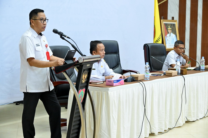 Kepala Bapperida Prov. Kalteng Leonard S. Ampung Buka Rapat Penjelasan Terkait Penginputan Usulan pada Aplikasi E-Rakortek