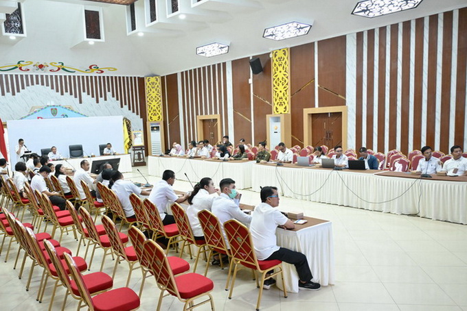 Kepala Bapperida Prov. Kalteng Leonard S. Ampung Buka Rapat Penjelasan Terkait Penginputan Usulan pada Aplikasi E-Rakortek