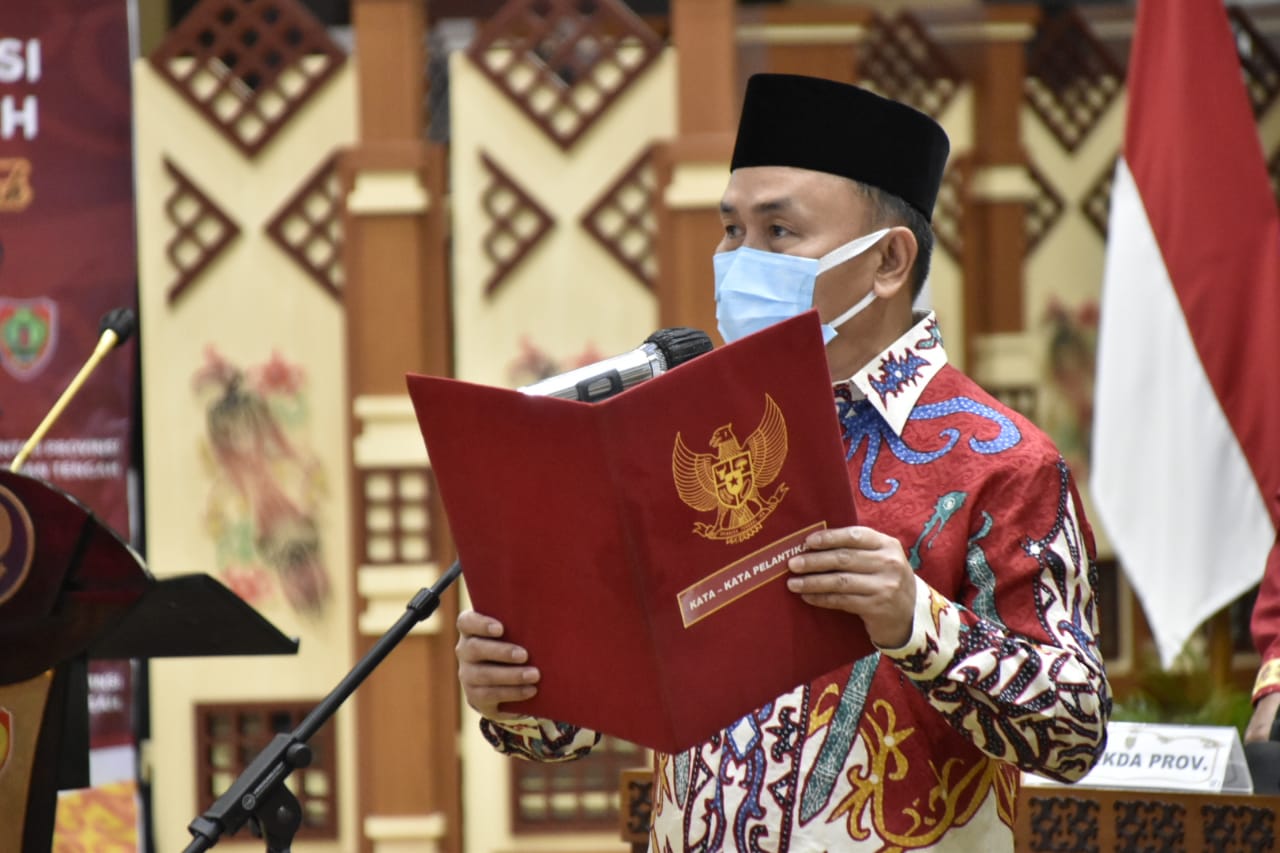 Gubernur Kalteng Lantik Pejabat Pimpinan Tinggi Pratama, Pejabat Administrator, Pejabat Fungsional Di Lingkungan Pemprov. Kalteng Tahun 2022