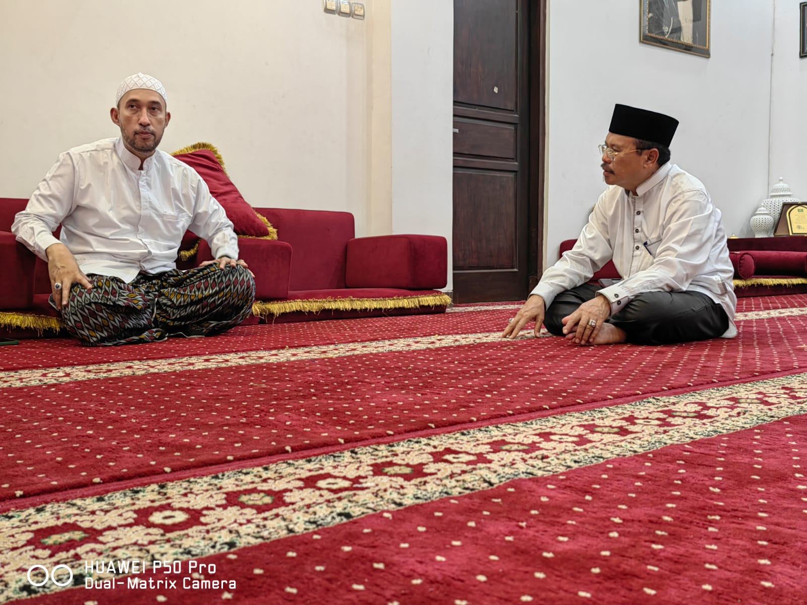 Sekda Prov. Kalteng Nuryakin Bersilaturahmi ke Kediaman Habib Zainal Abidin