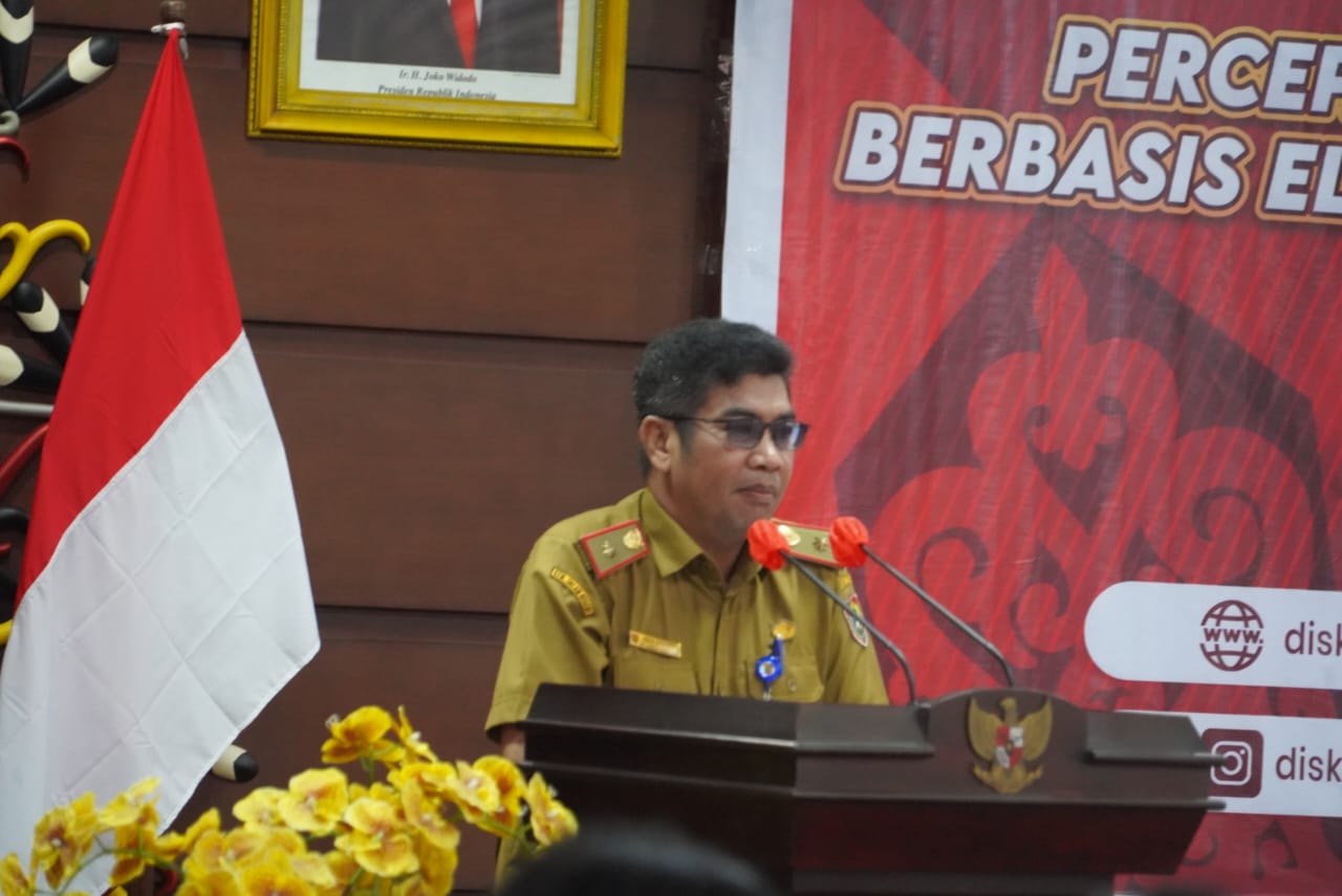 Sahli Herson B. Aden Sambut Baik dan Beri Apresiasi Atas Terselenggaranya Kegiatan Percepatan SPBE Satu Data dan Satu Aplikasi Prov. Kalteng