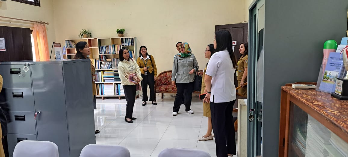 Dislutkan Prov. Kalteng Terima Kunjungan Tim Penilai Visitasi Monev KIP di Wilayah Prov. Kalteng