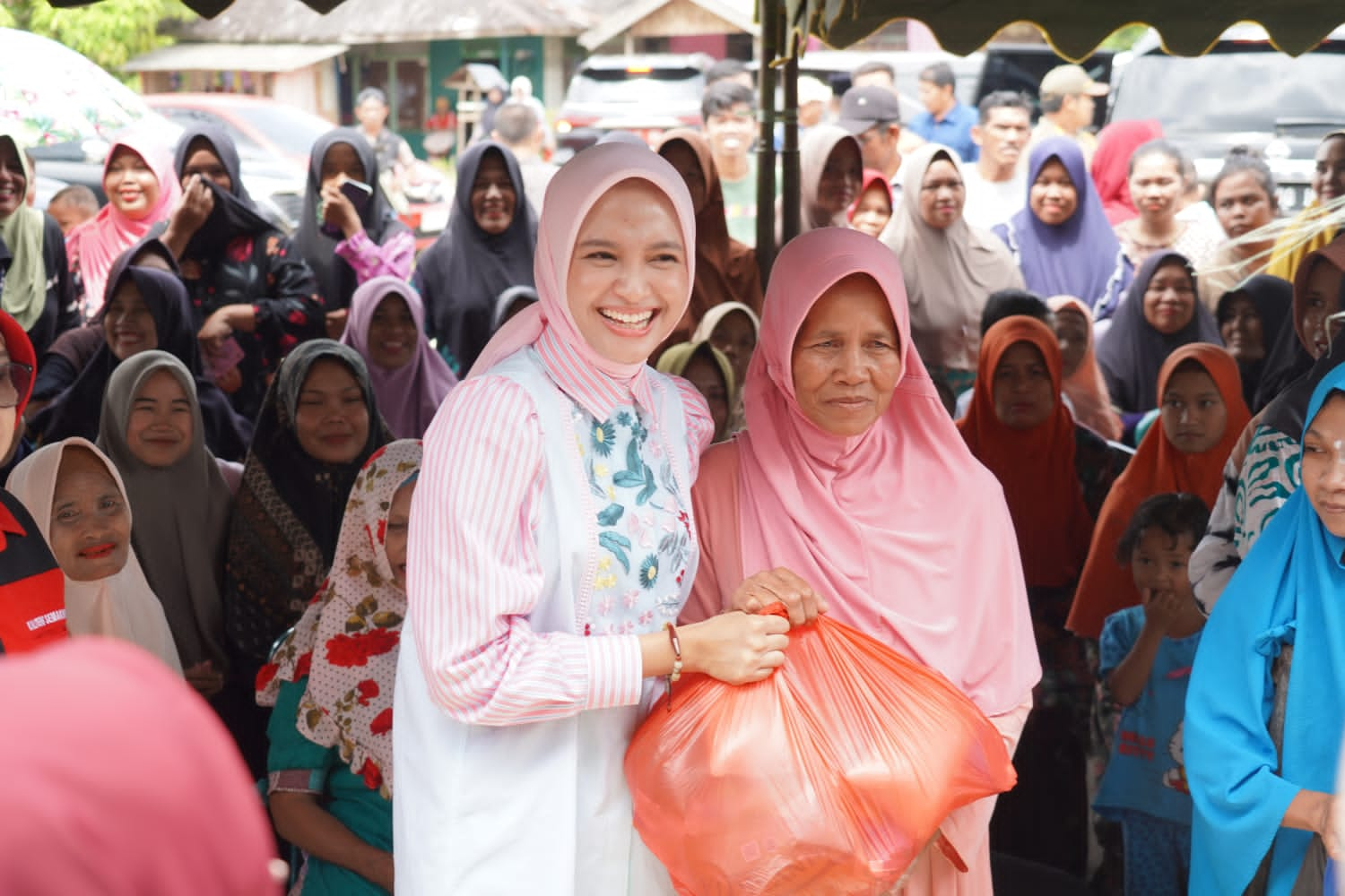 Pemprov Kalteng Gelar Pasar Penyeimbang di Kabupaten Kotawaringin Barat yang Tersebar di 7 Titik Lokasi