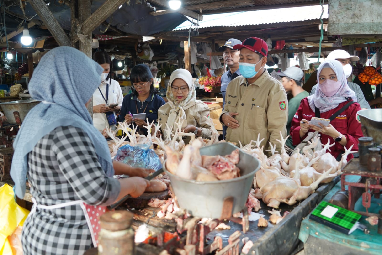 TPID Prov. Kalteng Bersama Satgas Pangan Prov. Kalteng Laksanakan Pemantauan Stok Pasokan dan Harga