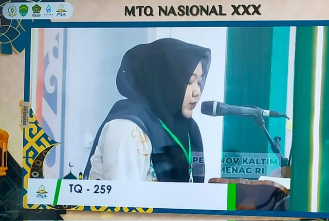 Kafilah Kalteng Golongan TQ. Remaja Puteri Masuk Final