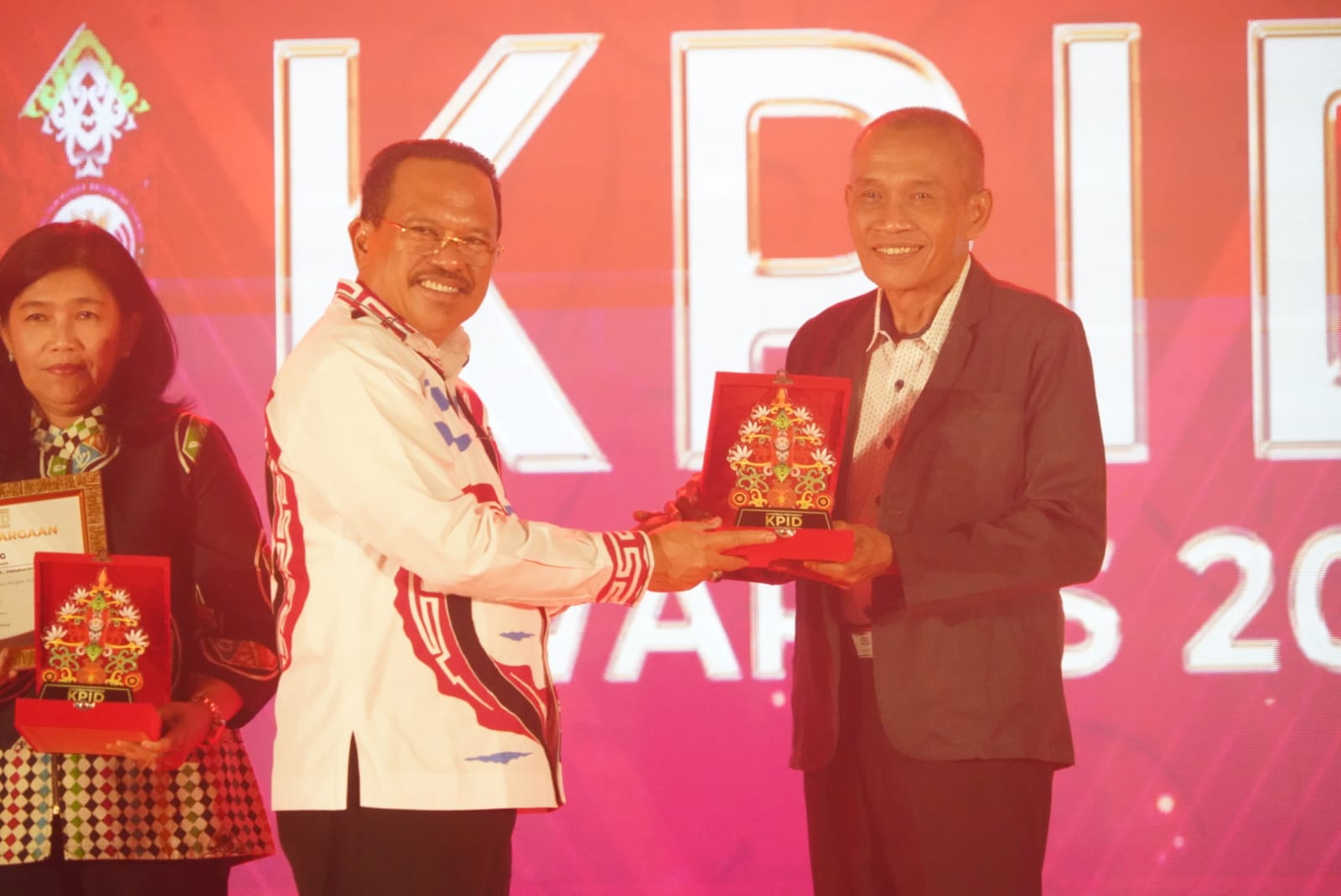 Sekda Nuryakin Buka Malam Anugerah KPID Prov. Kalteng Tahun 2023