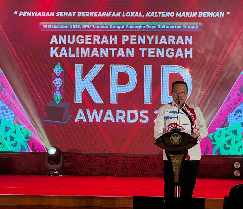 Dislutkan Prov. Kalteng  Terima Penghargaan KPID Awards 2023 Dalam Acara Anugerah Penyiaran KPI Daerah Kalteng Tahun 2023