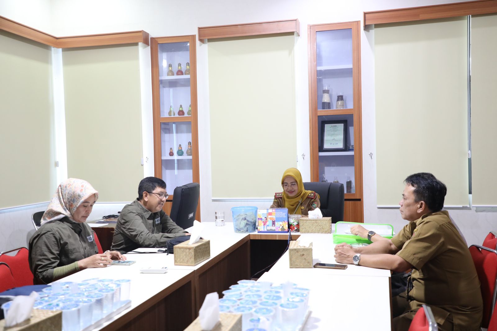 Kadis TPHP Sunarti Gelar Rapat Bersama Ditjen PSP Kementerian Pertanian RI yang Diwakili oleh Dede Sulaeman