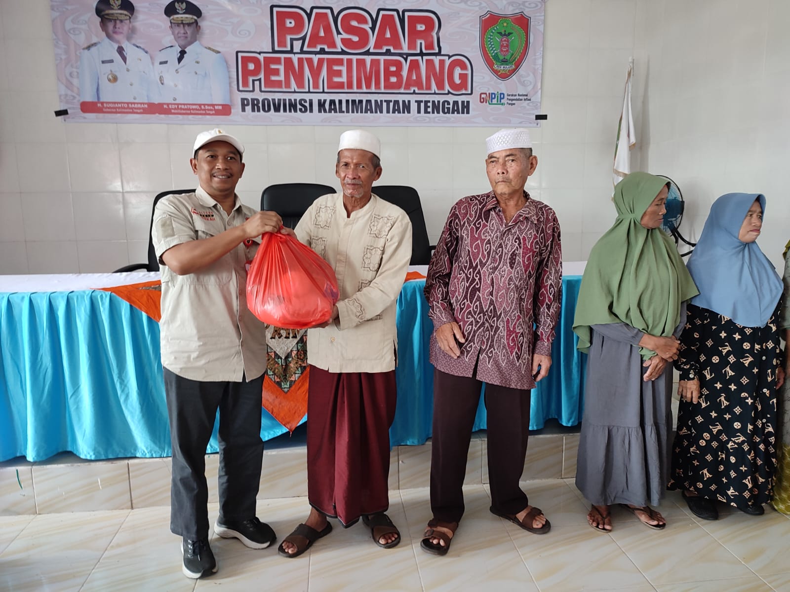 Pemprov. Kalteng Gelar Pasar Penyeimbang di Kecamatan Pantai Lunci