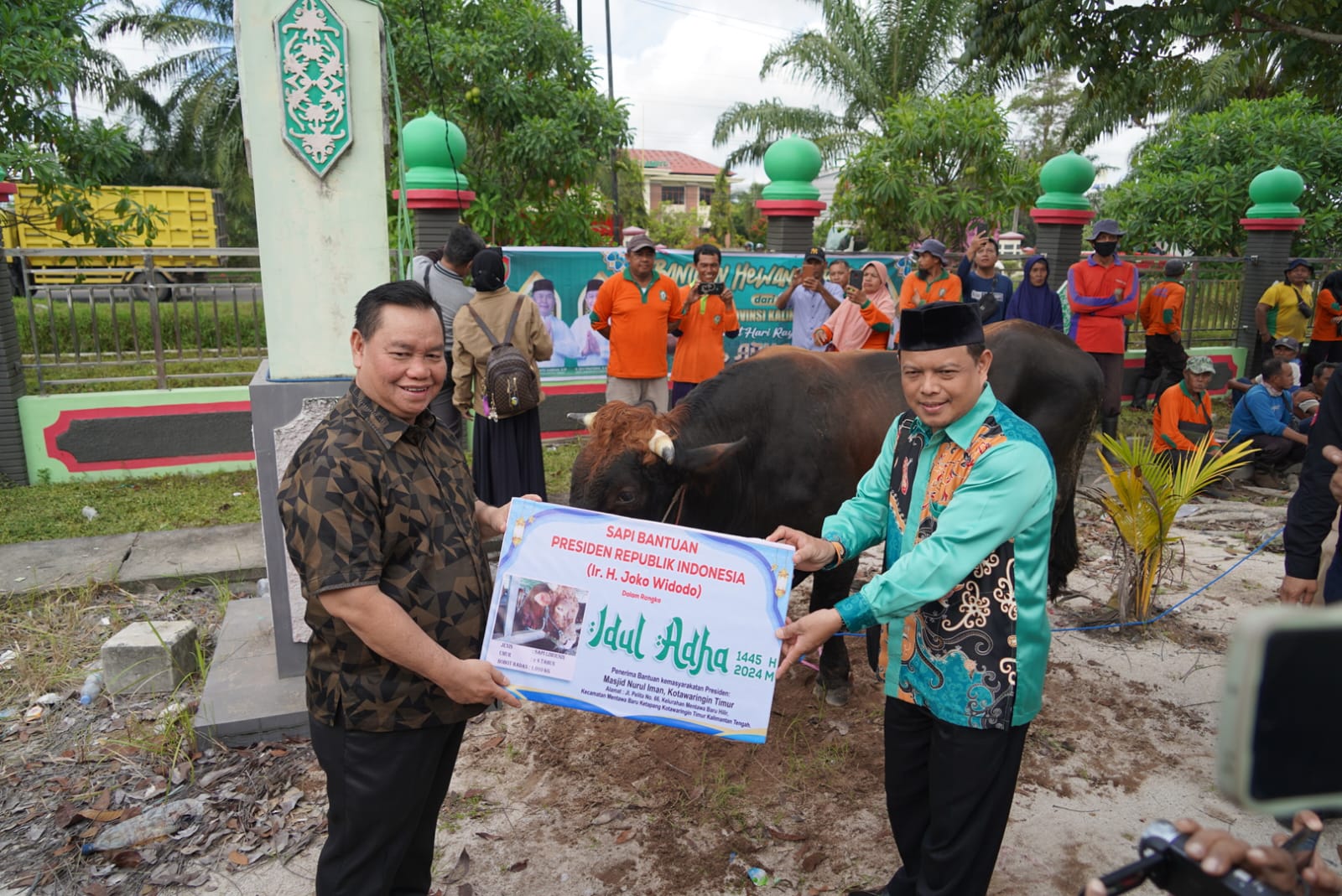 Gubernur Kalteng Sugianto Sabran Buka Pasar Murah di Enam Titik Lokasi Secara Bersamaan