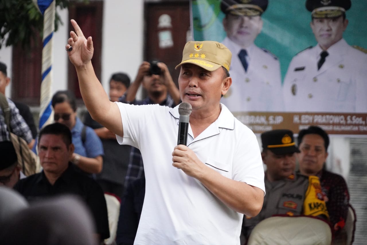 Gubernur Kalteng Sugianto Sabran Buka Pasar Murah di Dua Titik Lokasi yang Ada di Kabupaten Seruyan