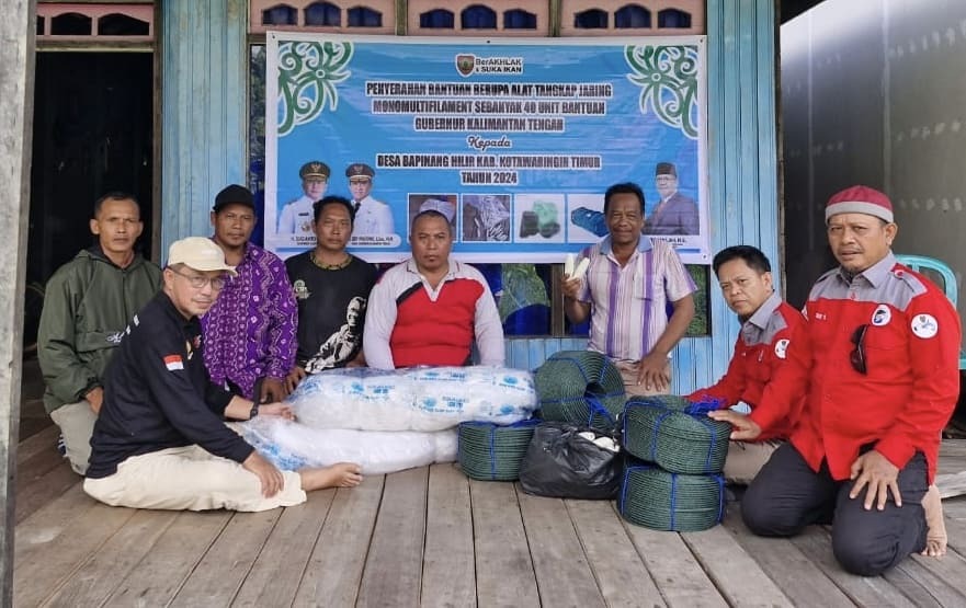 Dislutkan Prov. Kalteng Berikan Bantuan Sebanyak 40 Set Gillnet Milenium