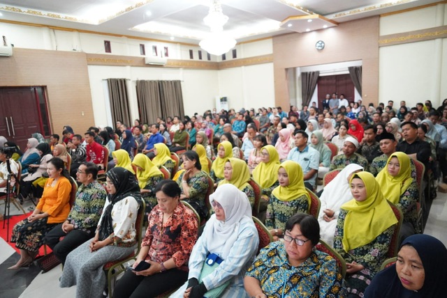 Gubernur Kalteng Sugianto Sabran Gelar Ramah Tamah dengan Tenaga Pendidik dan Kependidikan