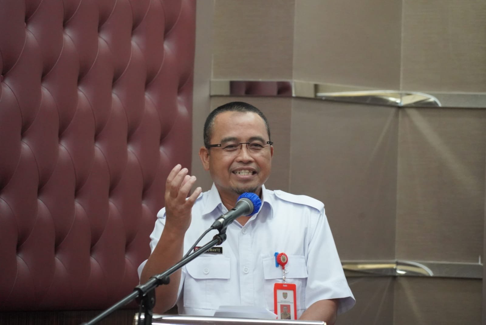 Rapat Tim Pendataan Dan Pemetaan Sawit Rakyat Dalam Kawasan Hutan Di Kalteng