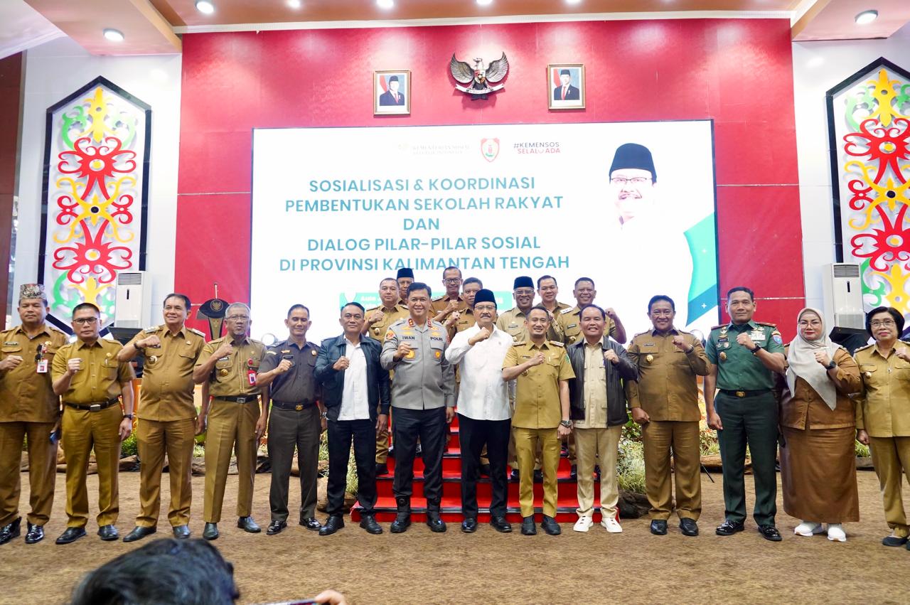 Gubernur Kalteng Agustiar Sabran Hadiri Acara Dialog Menteri Sosial Bersama Pilar-Pilar Sosial Prov Kalteng