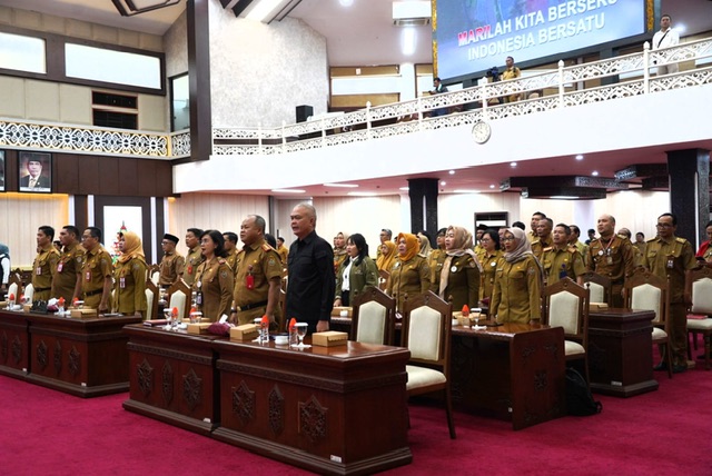 Wagub Edy Pratowo Hadiri Rapat Paripurna ke-8 Masa Persidangan II Tahun Sidang 2024