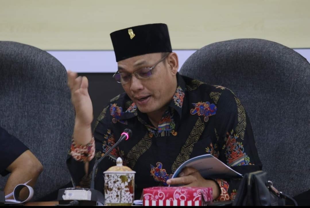 Dewan Sebut Pelosok Desa di Seruyan Butuh Akses Internet