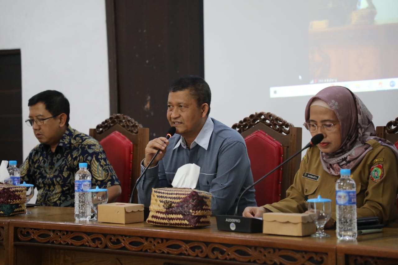 Kadis TPHP Sunarti Pimpin Rapat Persiapan SID dan Cetak Sawah 2025