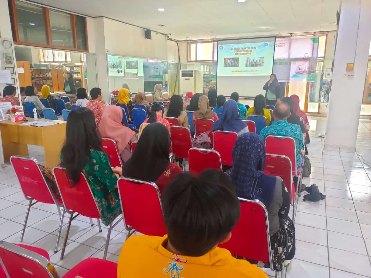 Bidang Pengembangan Perpustakaan dan Pembudayaan Gemar Membaca Lakukan Pembinaan Perpustakaan Sekolah dan Madrasah