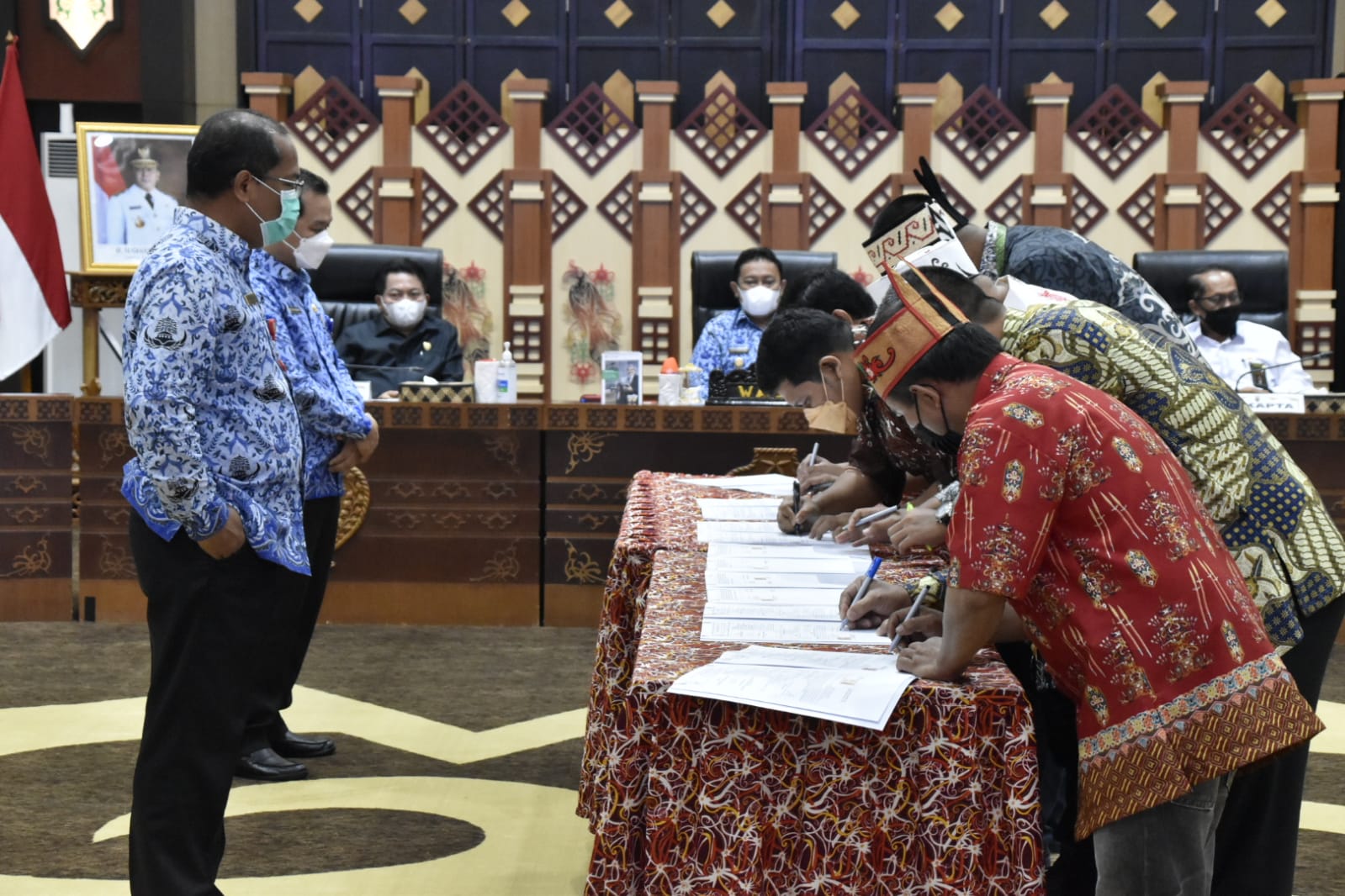 Wagub Kalteng H. Edy Pratowo Hadiri Kick Off Penandatanganan Kontrak Barang Dan Jasa Di Lingkungan Pemprov. Kalteng