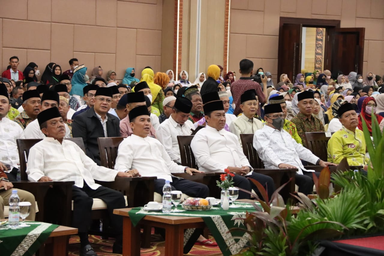 Wagub Kalteng Hadiri Kegiatan Tabligh Akbar Bersama Ketua Umum Pimpinan Pusat Muhammadiyah