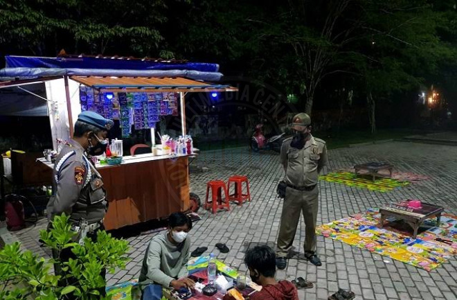 Tim Satgas Covid-19 Kobar Laksanakan Giat Operasi Non Yustisi Malam