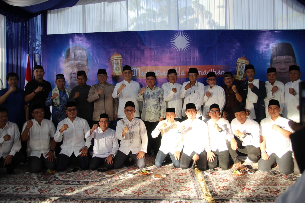 Gubernur Kalteng Agustiar Sabran Hadiri Buka Puasa Bersama Dewan Pimpinan Wilayah (DPW) Partai Amanat Nasional (PAN) Kalteng