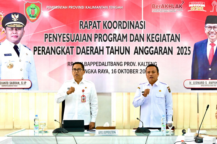 Bappedalitbang Gelar Rapat Penyesuaian Program dan Kegiatan Perangkat Daerah Tahun 2025