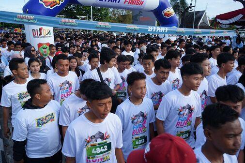 Kadisbudpar Prov. Kalteng Hadiri Kegiatan Disdik Fun Run 5K