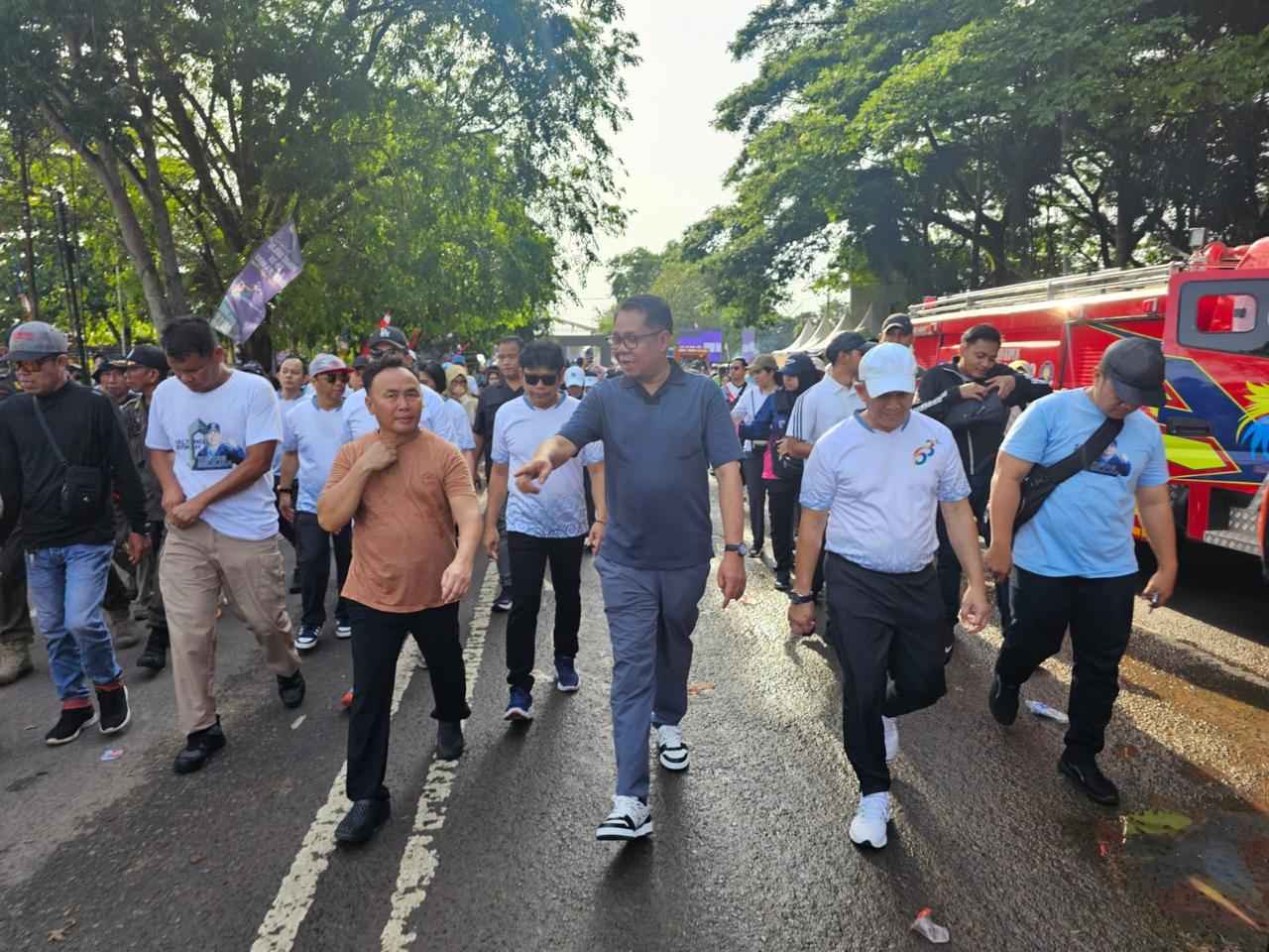 Dislutkan Prov. Kalteng Turut Ikuti Fun Walk Kalteng Berkah di Kapuas