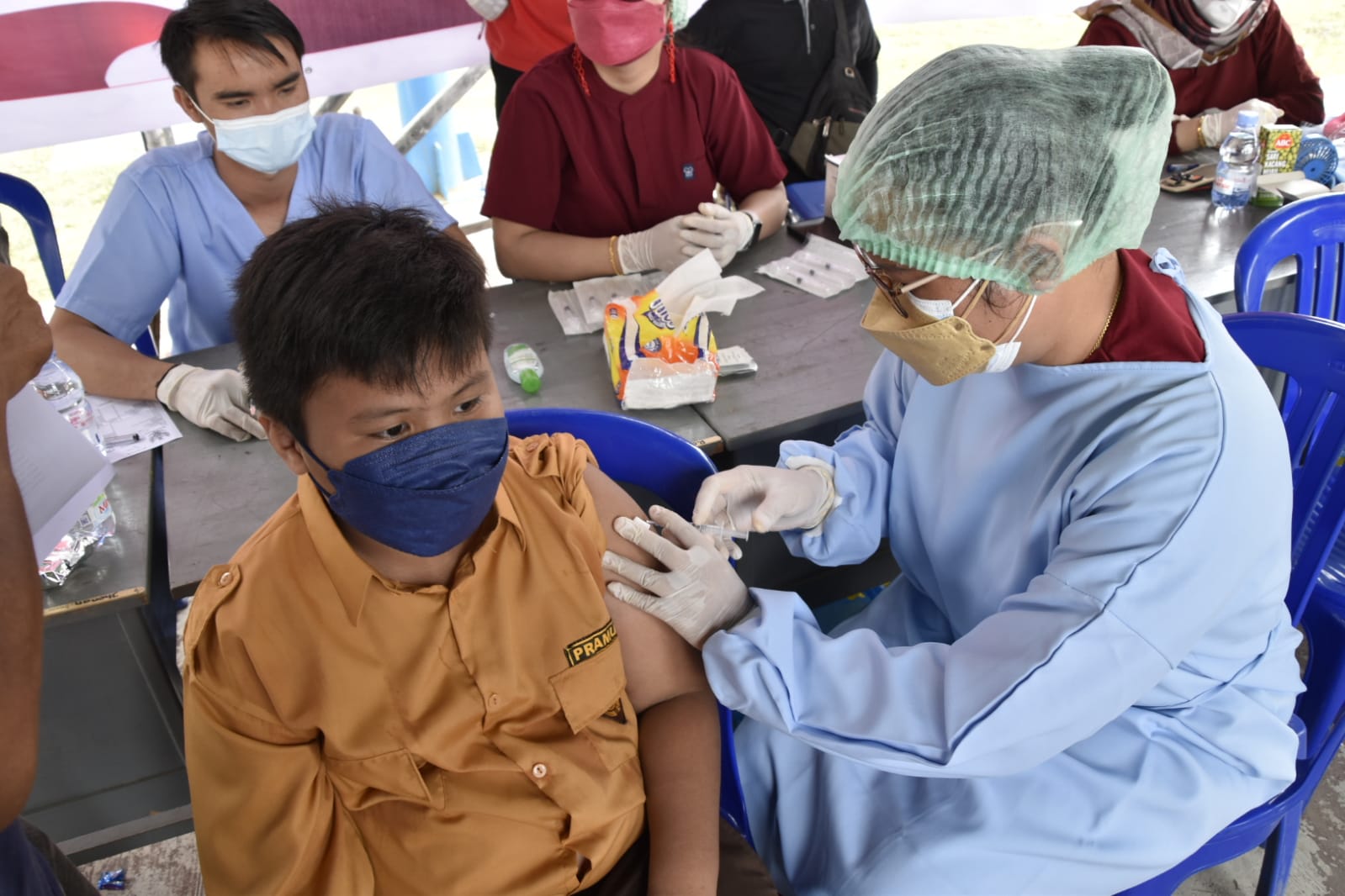 Warga Timpah Antusias Ikuti Vaksin Covid-19 Yang Diselenggarakan Pemprov. Kalteng