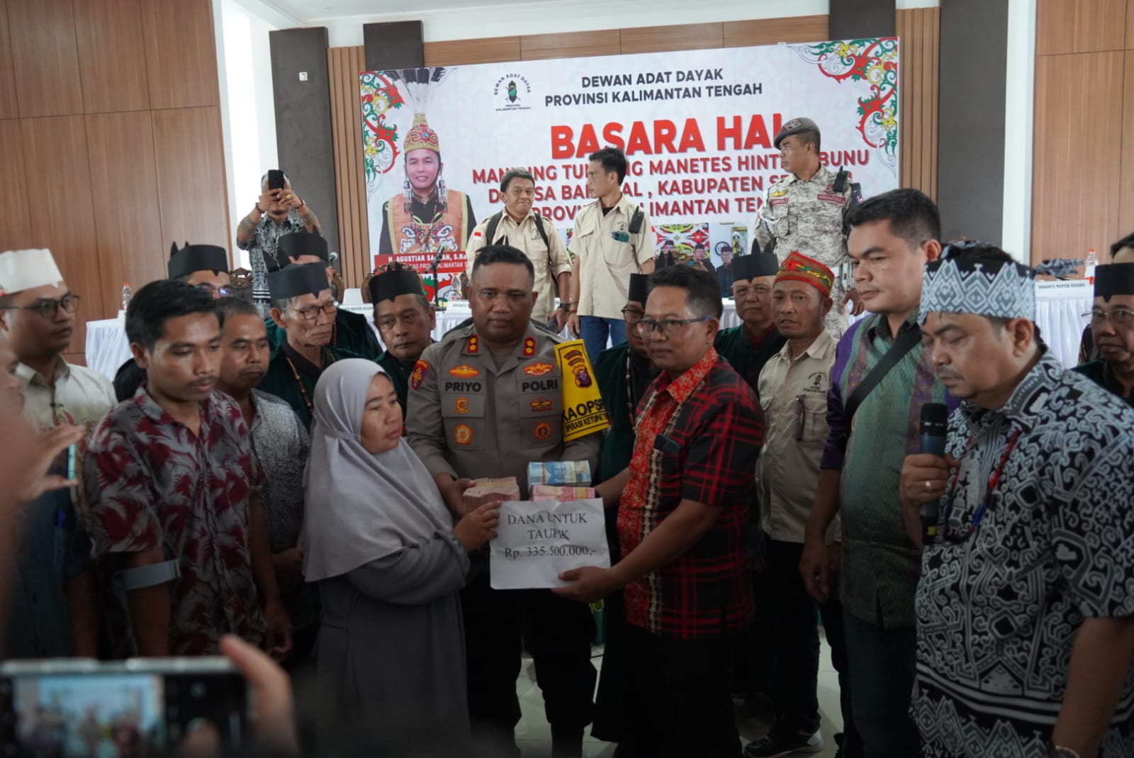 DAD Prov. Kalteng Gelar Sidang Perdamaian Adat Dayak