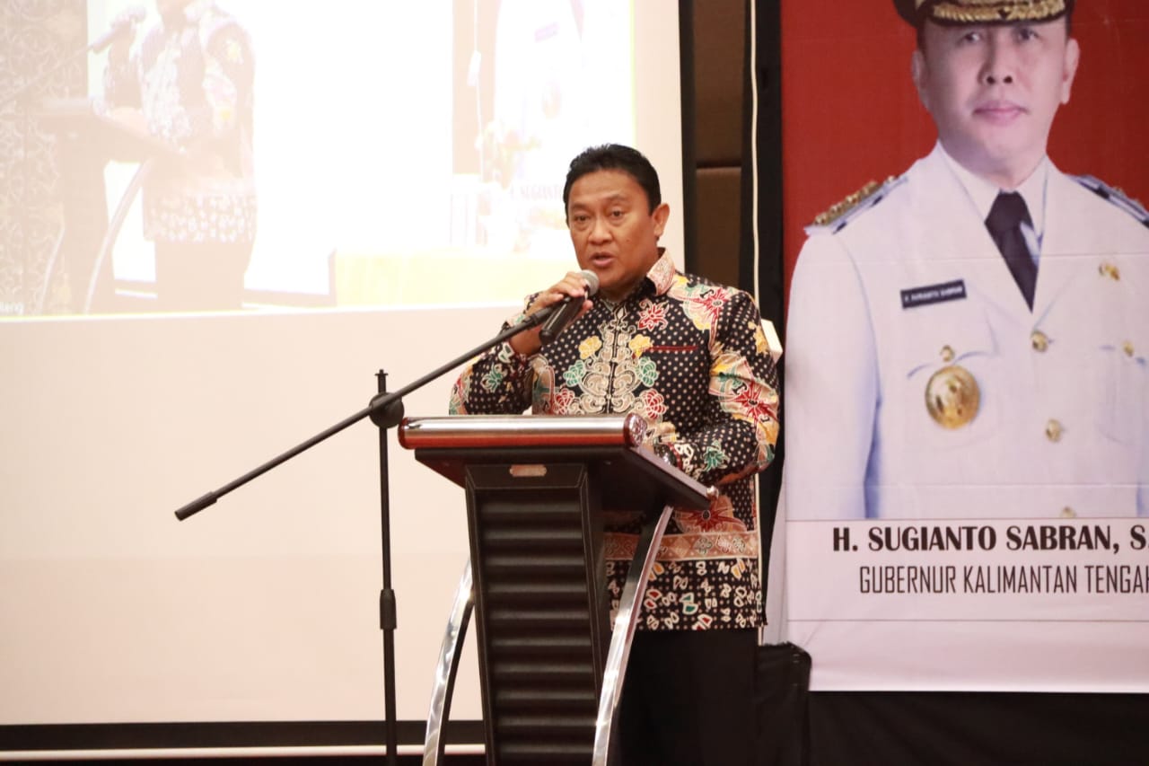 Wagub Kalteng Edy Pratowo Tutup PKN Tingkat II Angkatan XXXIV Pemprov. Kalteng