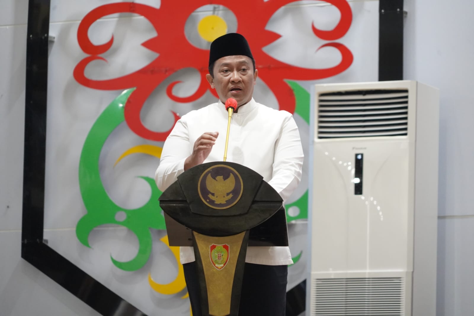 Wagub Kalteng Harapkan Peringatan Isra Miraj Ini Dapat Semakin Mempererat Rasa Kerukunan Dan Persatuan