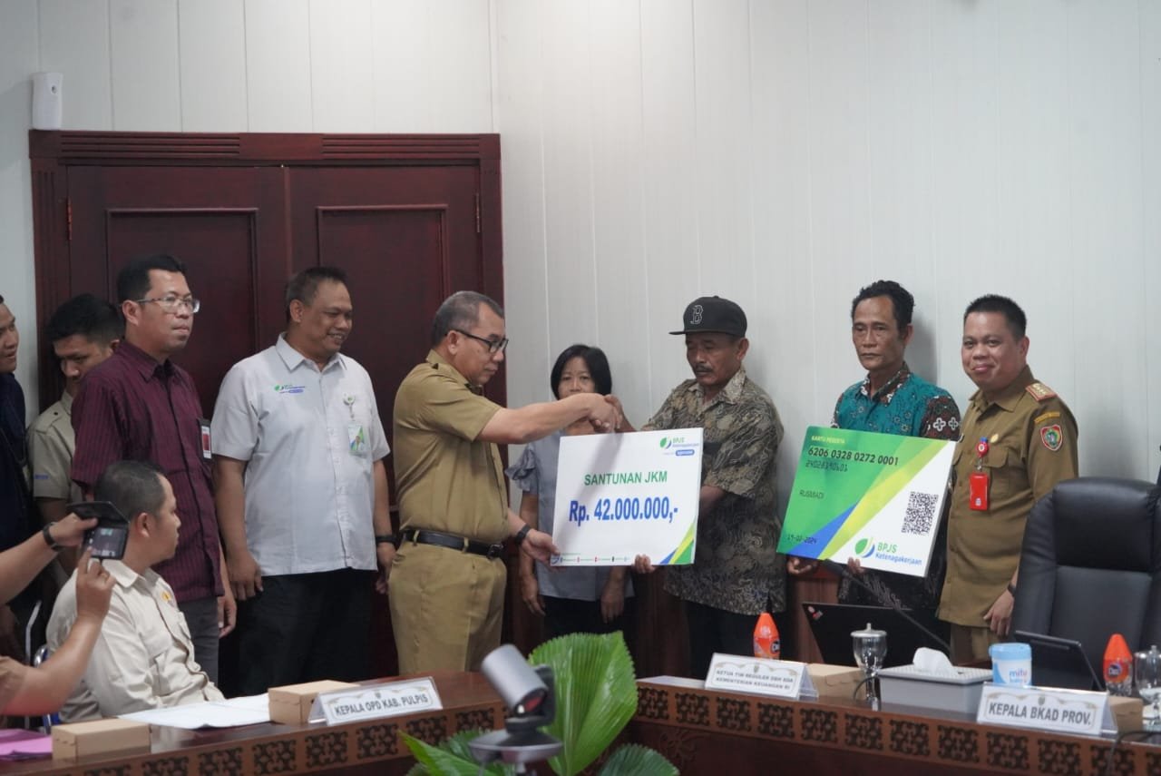 Kepala BKAD Prov. Kalteng Pimpin FGD Terkait DBH-DR Provinsi Kalteng