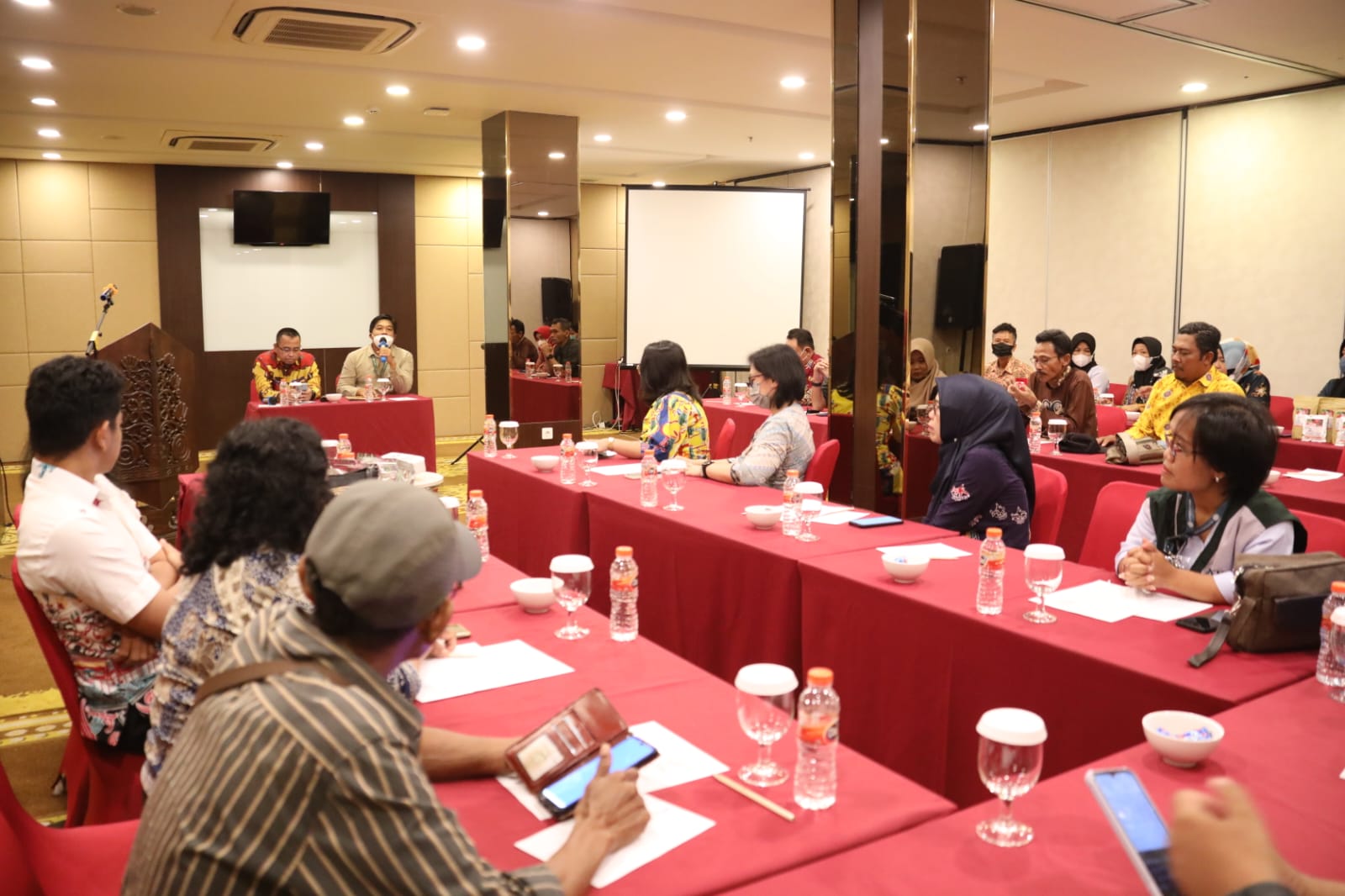 Asisten Administrasi Umum Buka Secara Resmi Kick Off Inkubasi Bisnis Prov. Kalteng