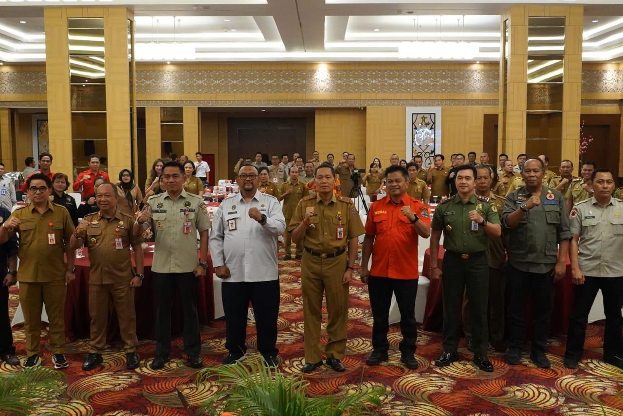 Sahli Yuas Elko Buka Rakor dan Evaluasi Pengendalian Karhutla