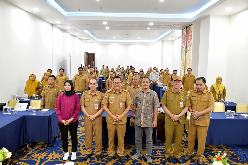 Kepala Bappedalitbang Leonard S Ampung  Buka FGD Penyusunan Program dan Kegiatan Dalam RPJMD dan RKPD