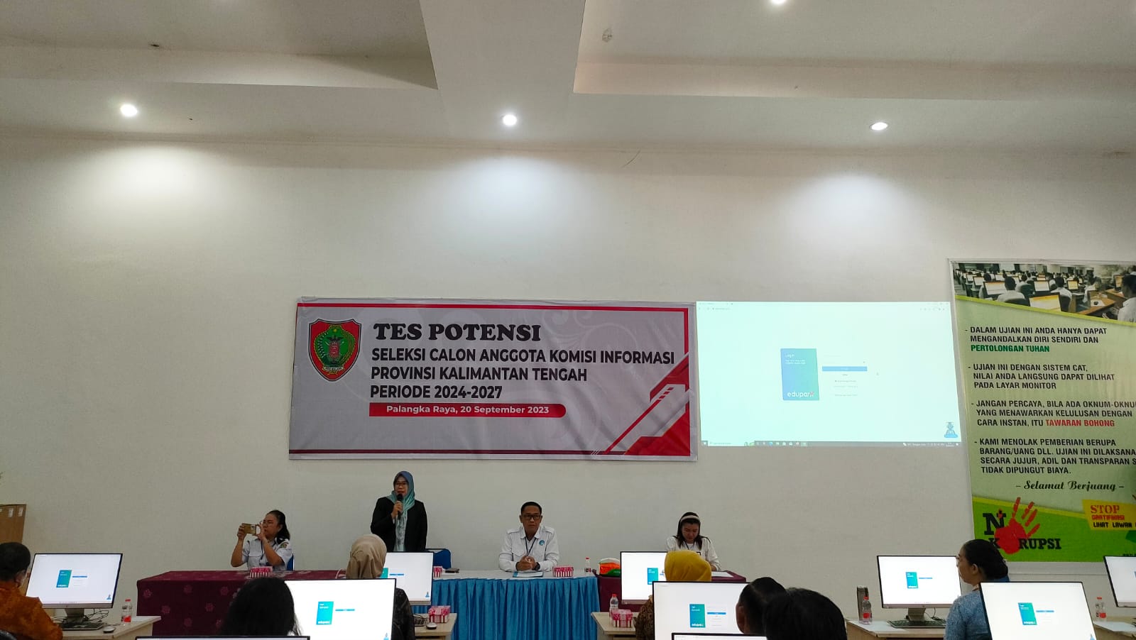 Calon Anggota KI Prov. Kalteng Periode 2024-2027 Ikuti Tes Potensi Berbasis CAT